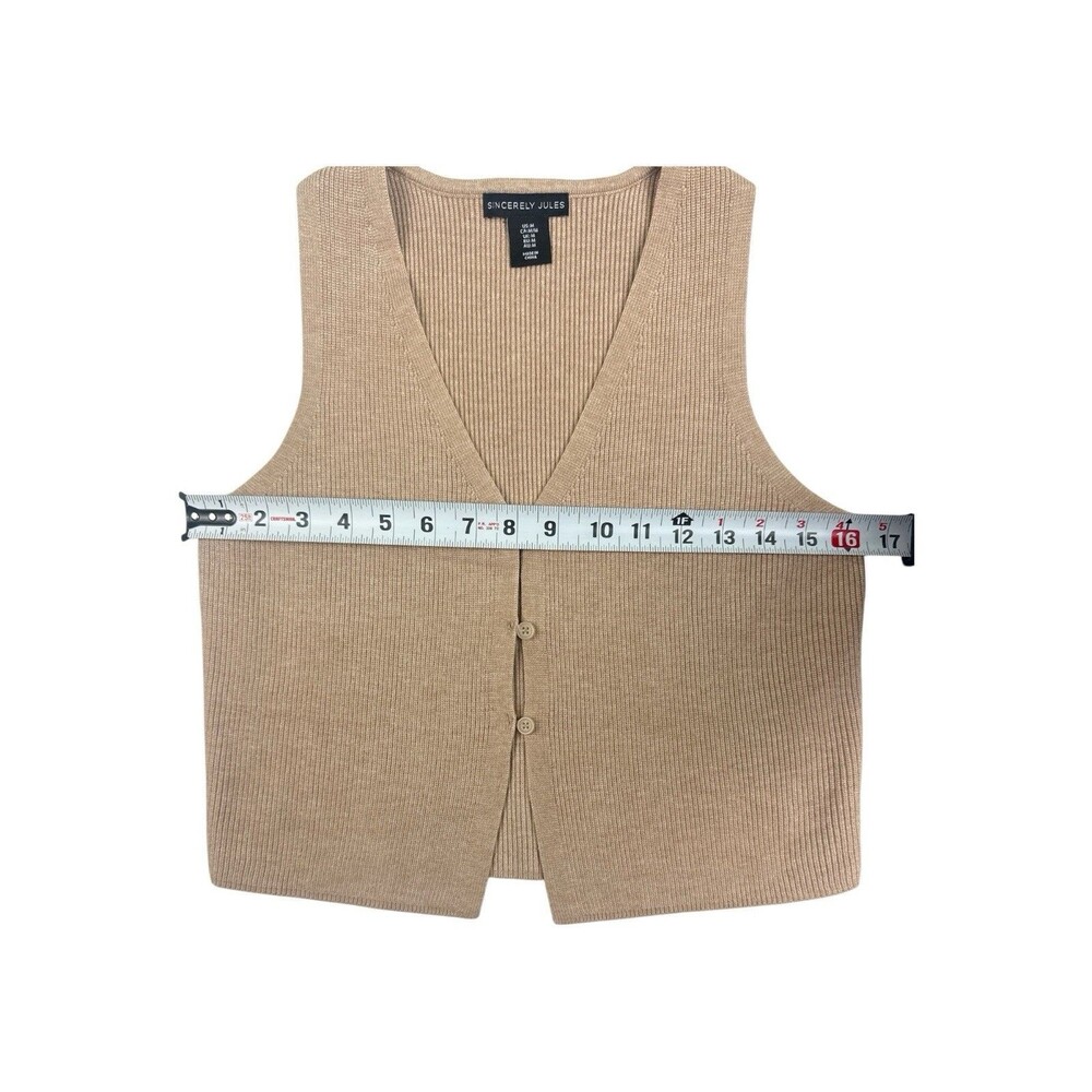 Sincerely Jules Beige Ribbed V-Neck Buttoned Knit Vest - Picture 6 of 7